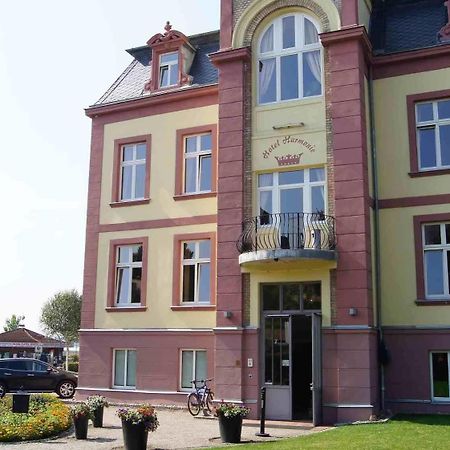 Waren Mueritz Hotel Harmonie 外观 照片